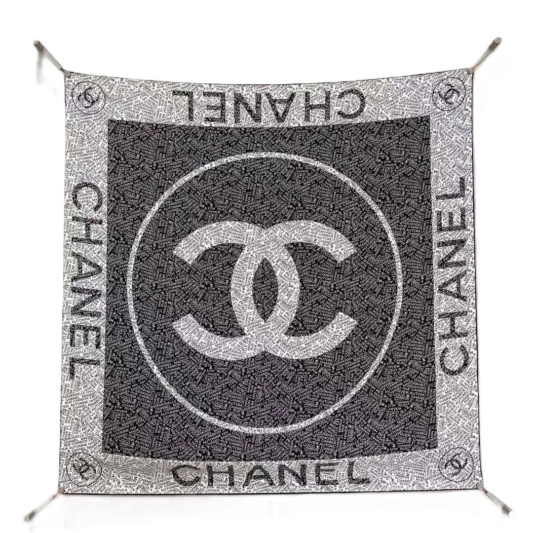 Платок CHANEL