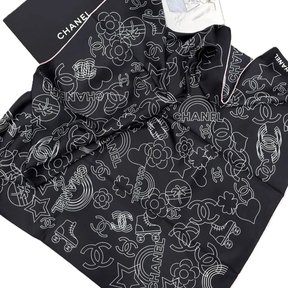 Платок CHANEL