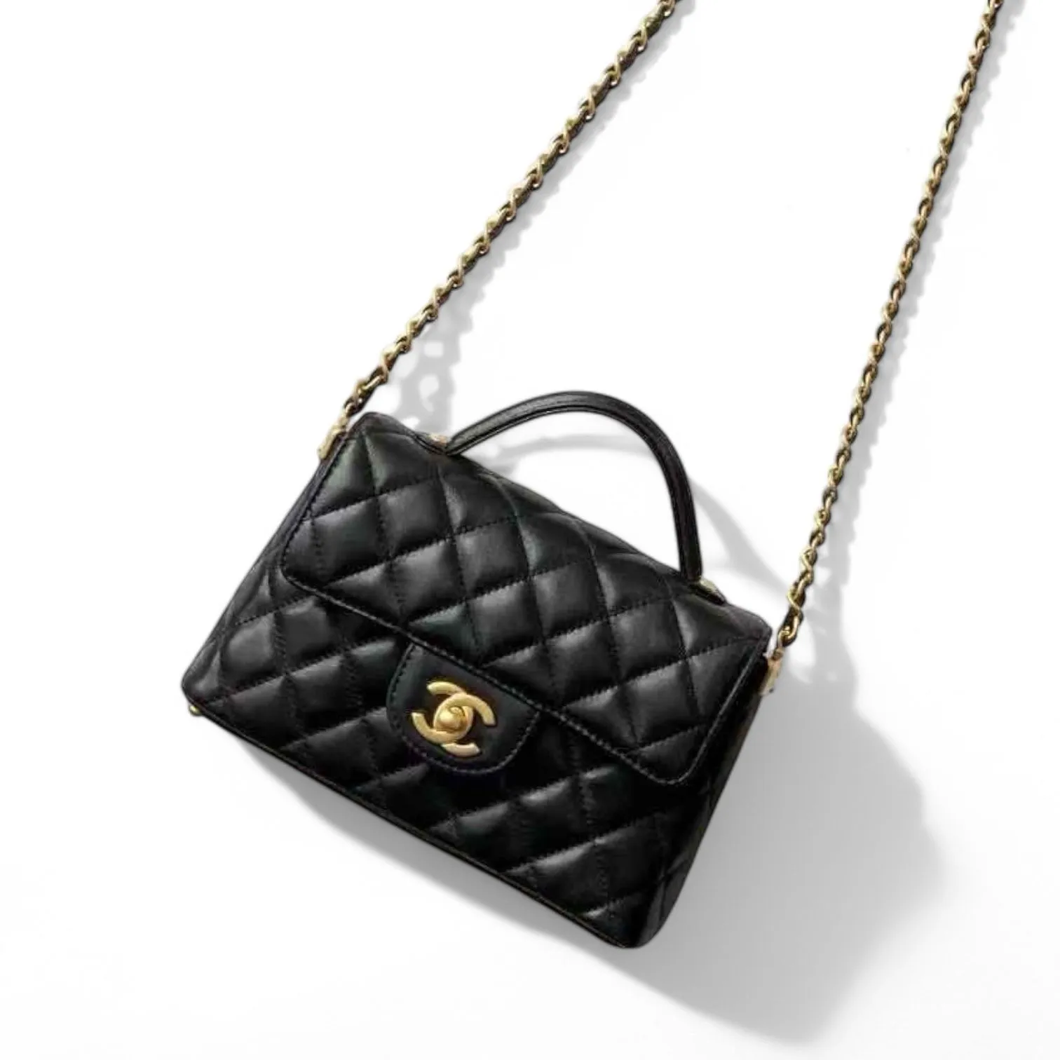 Сумка CHANEL (20 см)