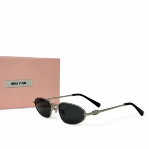 Очки солнцезащитные MIU MIU