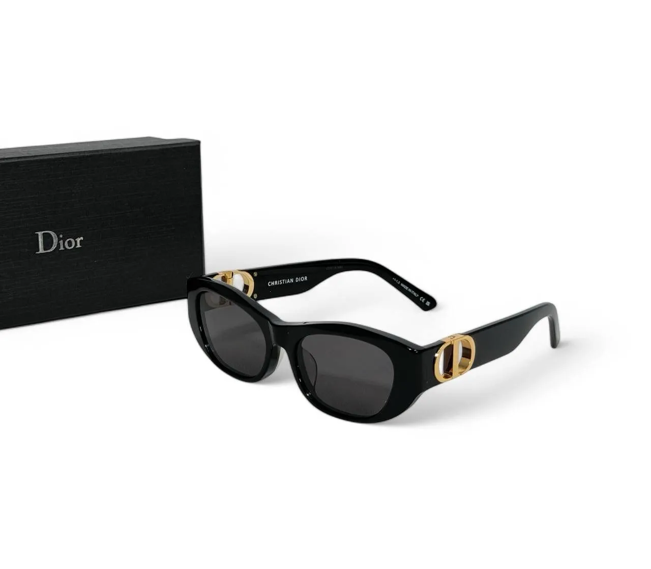 Очки солнцезащитные DIOR