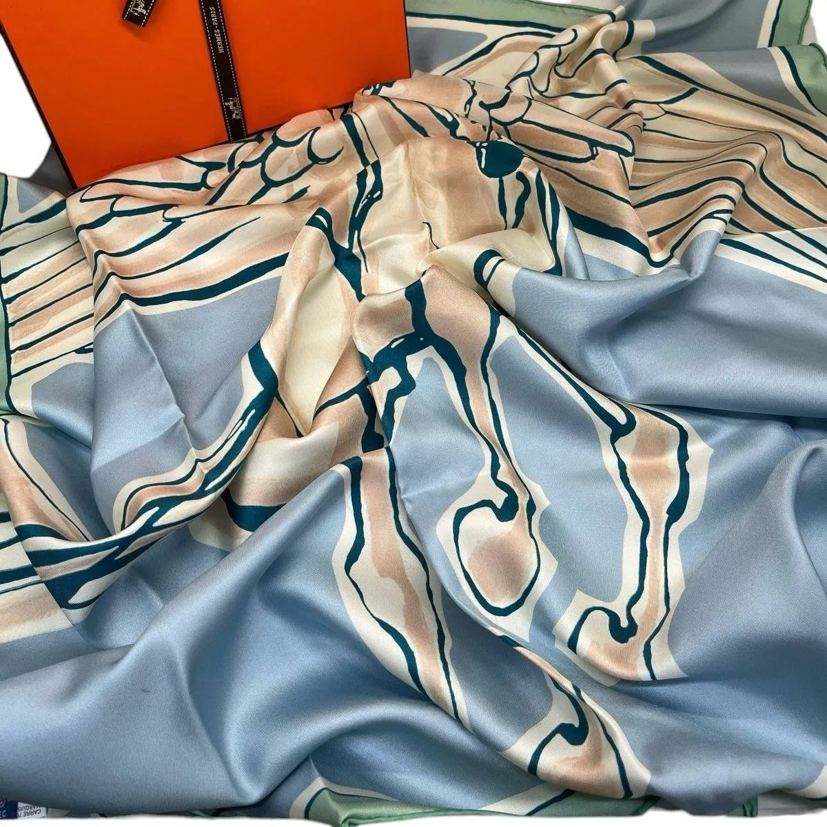 Платок HERMES