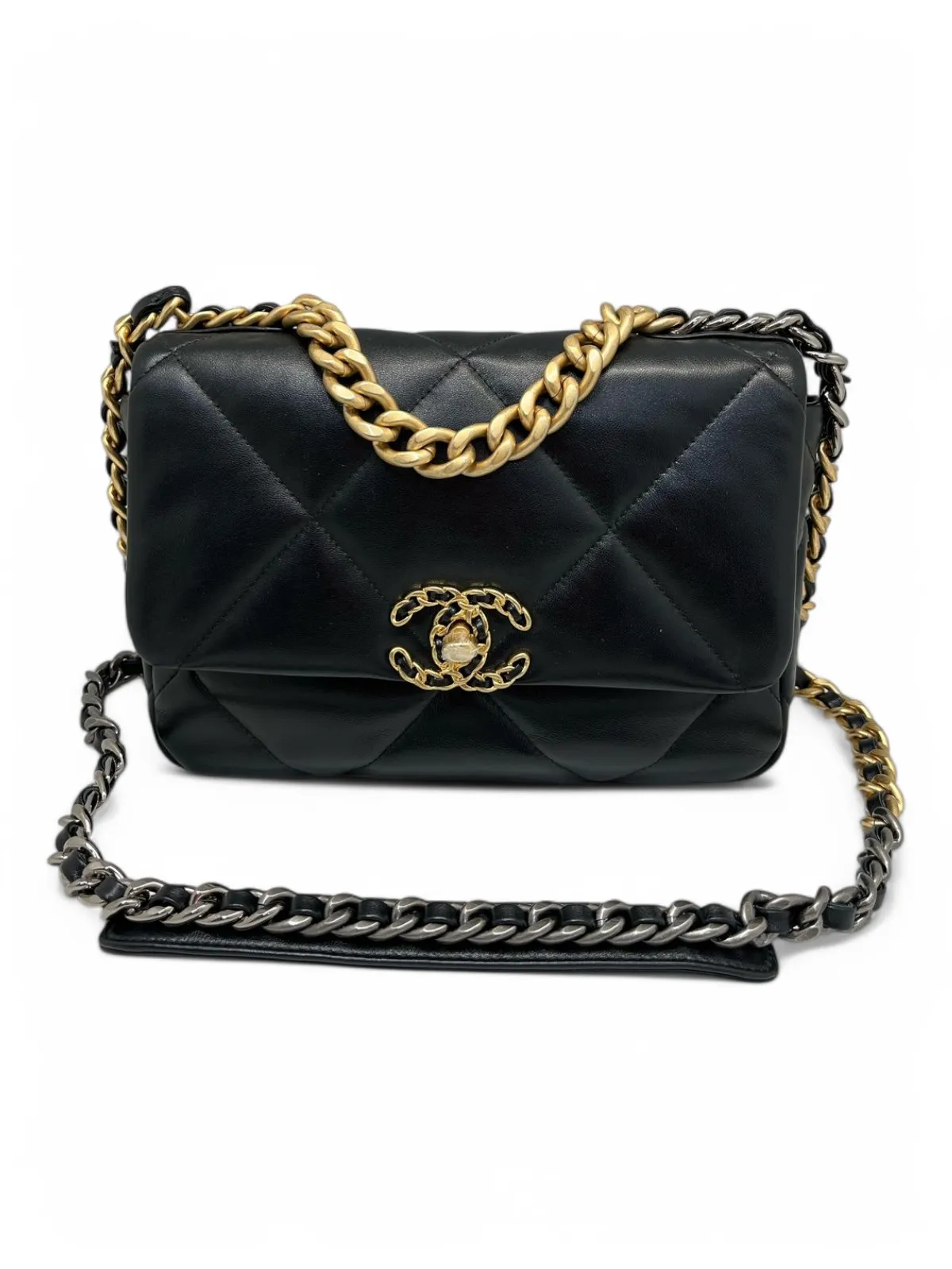 Сумка  CHANEL (26 см)