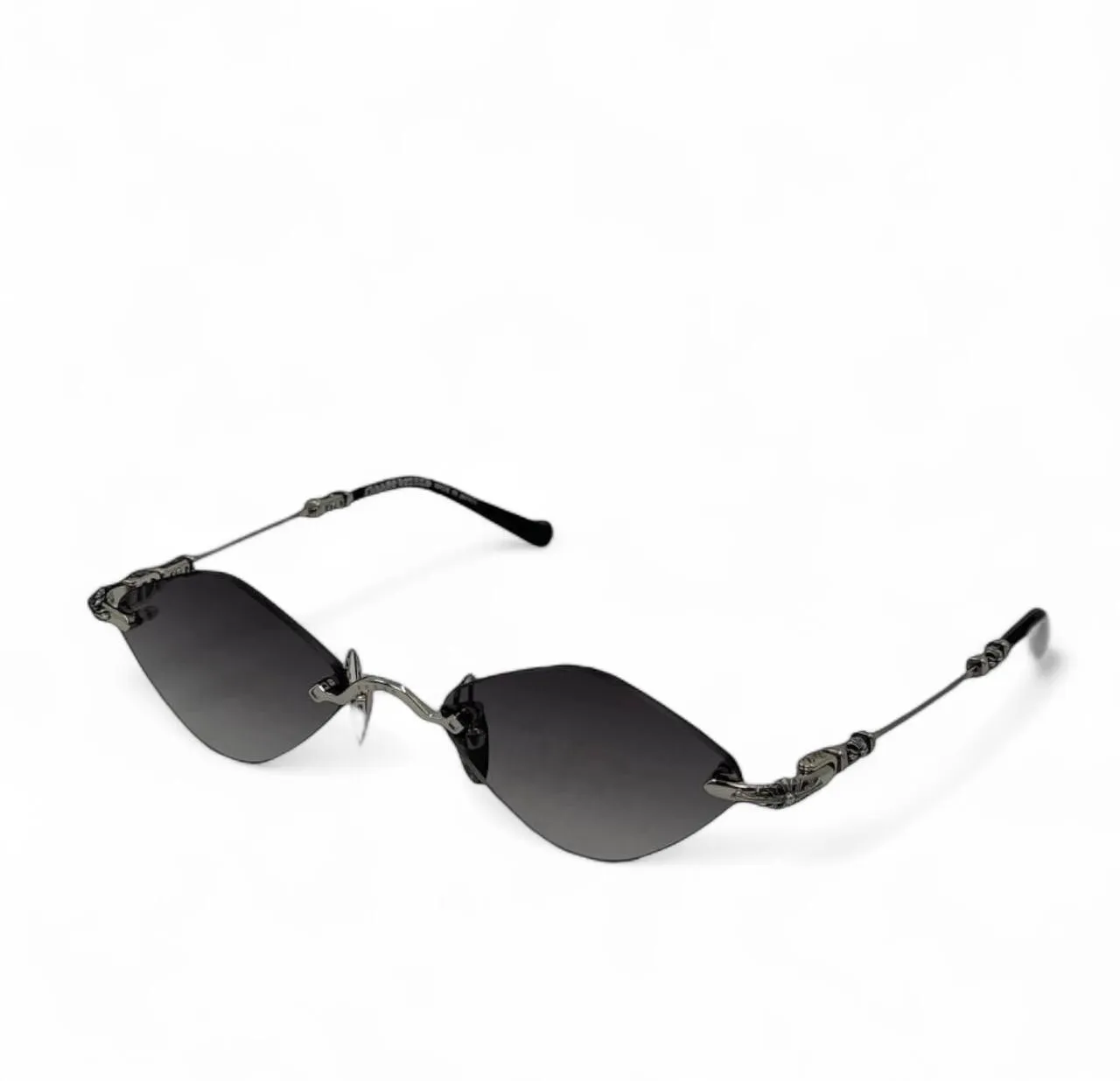 Очки солнцезащитные CHROME HEARTS