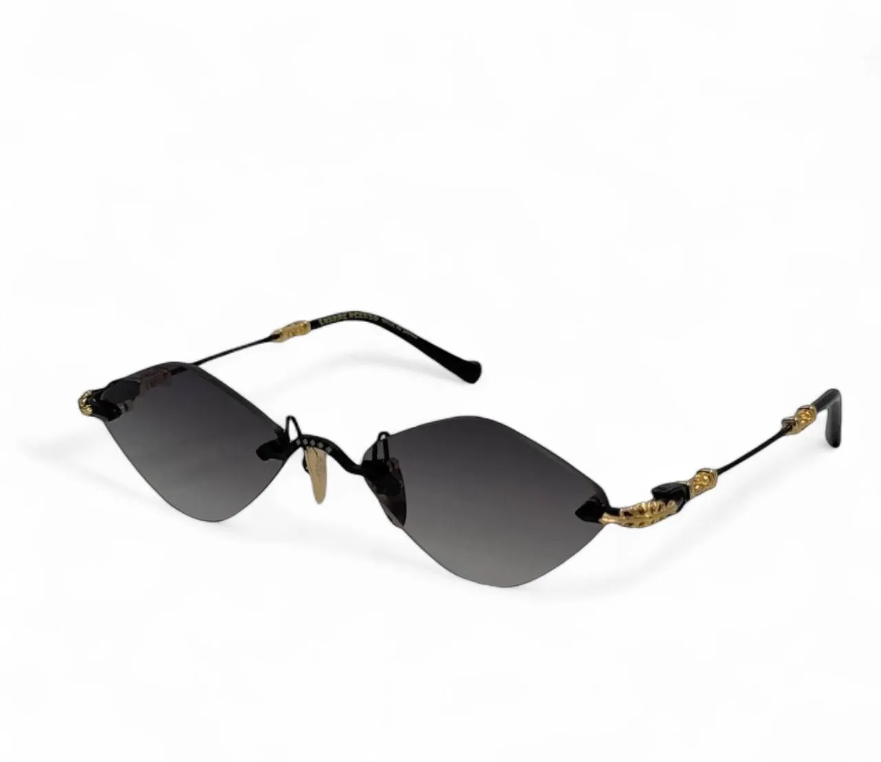 Очки солнцезащитные CHROME HEARTS