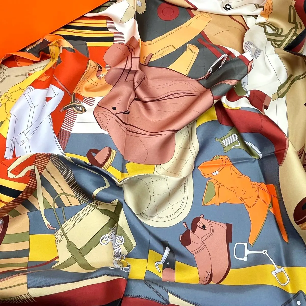 Платок HERMES