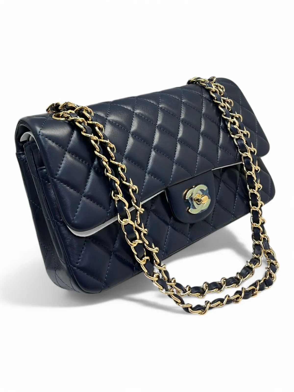 Сумка  CHANEL (25 см)