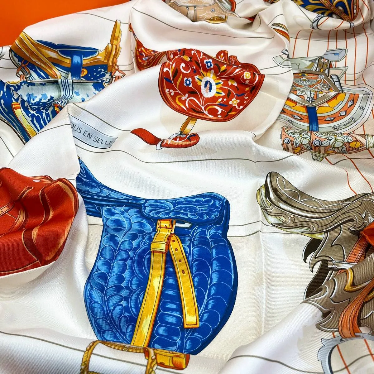 Платок HERMES