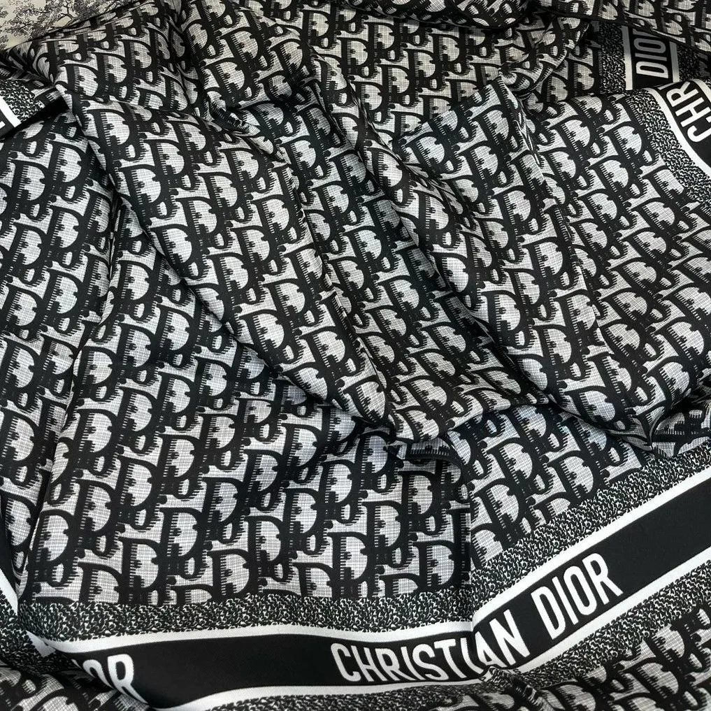 Платок DIOR