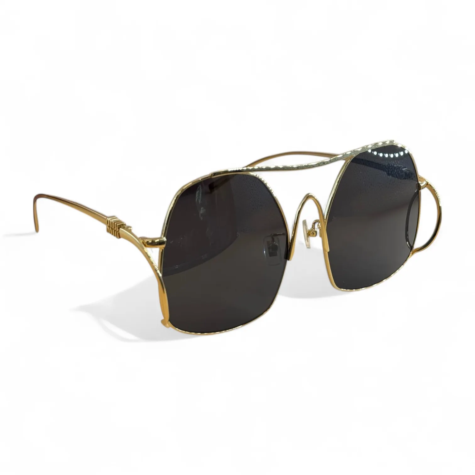 Солнцезащитные очки MIU MIU