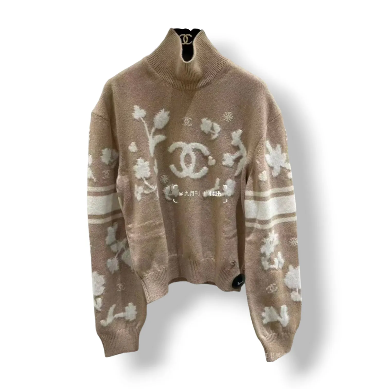 Свитер CHANEL