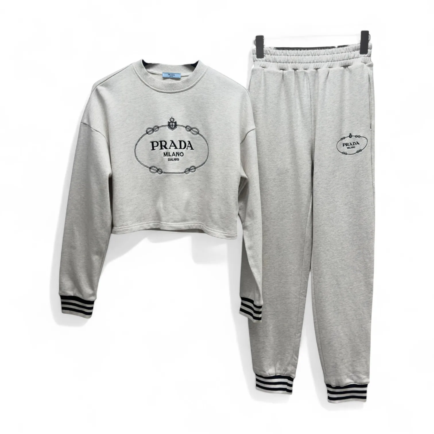 Спортивный костюм PRADA