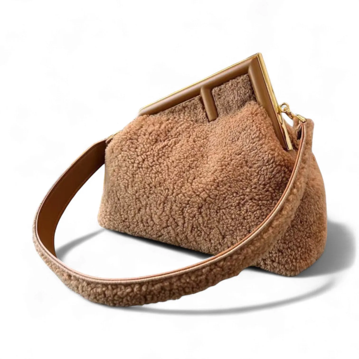 Сумка FENDI First Shearling (32 см)
