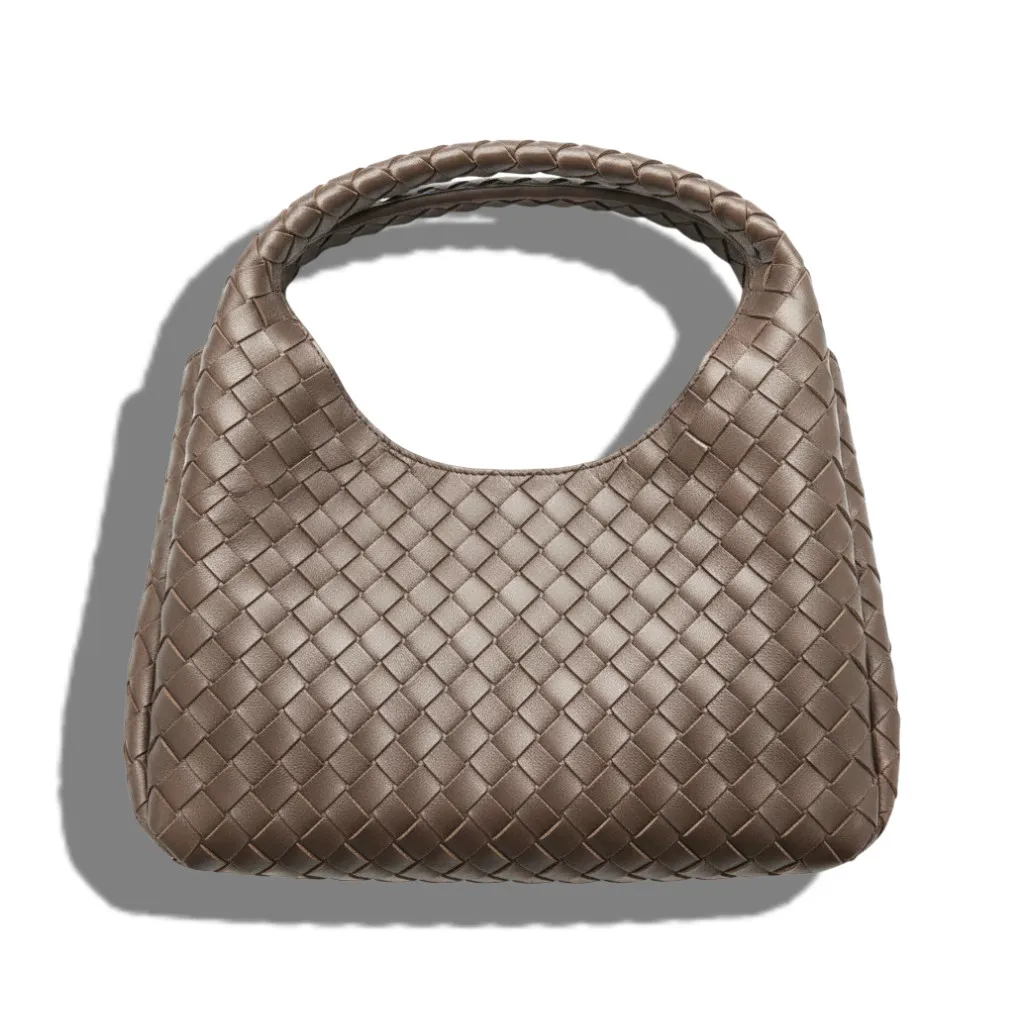Сумка BOTTEGA VENETA Campana (32 см)