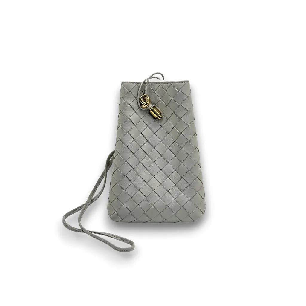 Сумочка BOTTEGA VENETA Andiamo Phone Pouch (21 см)