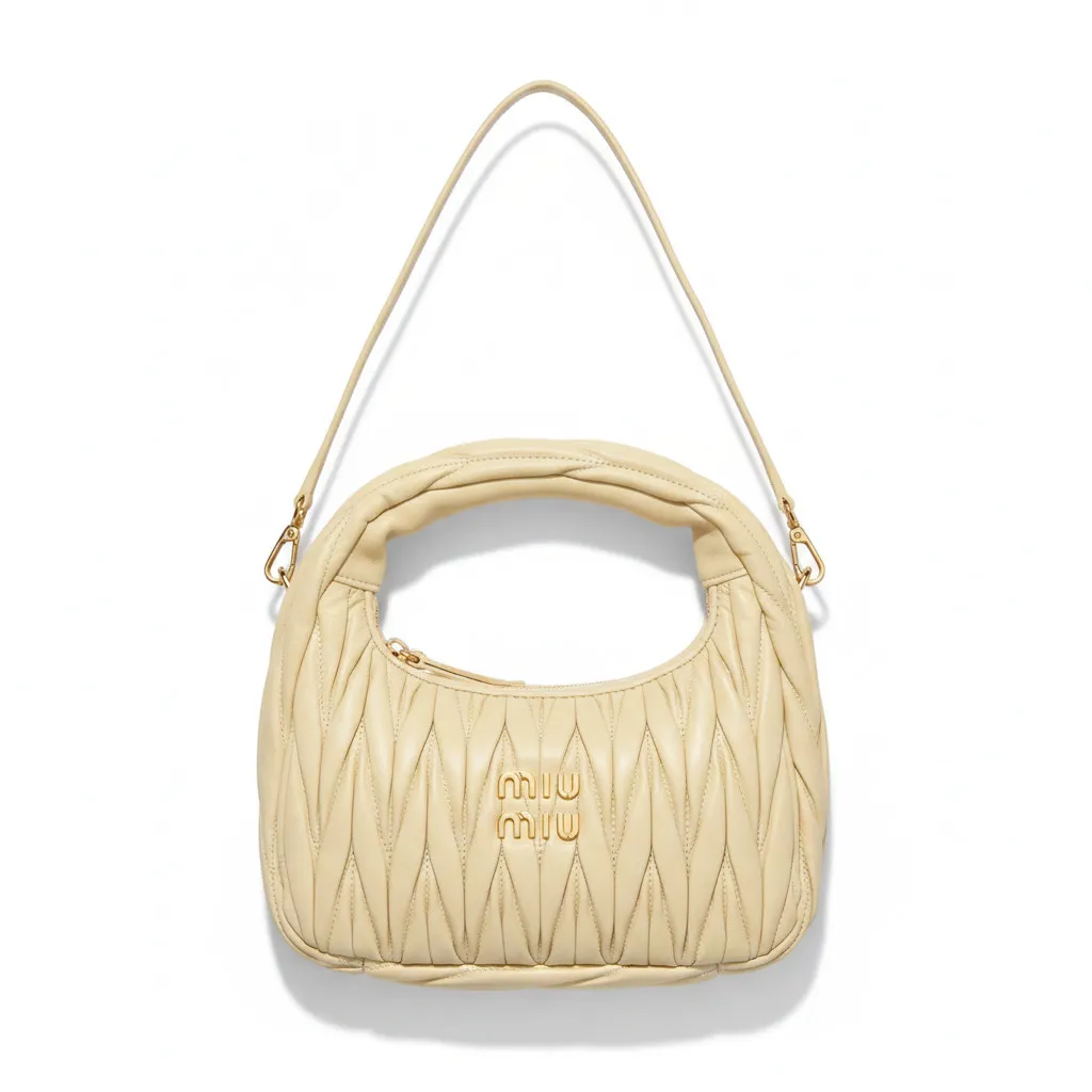Сумка MIU MIU Wander Matelassé Nappa Leather (21 см)