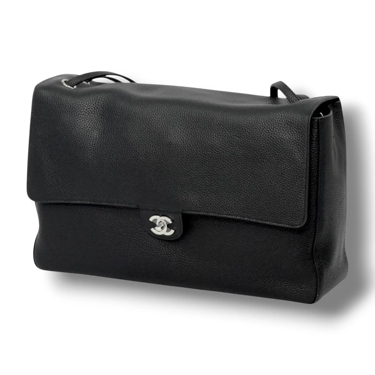 Сумка CHANEL Maxi Flap (38 см)