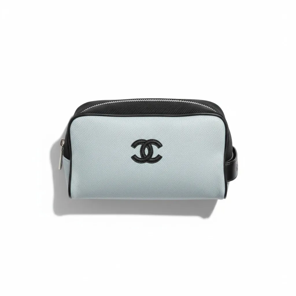 Косметичка CHANEL Large Zipped Pouch (22 см)